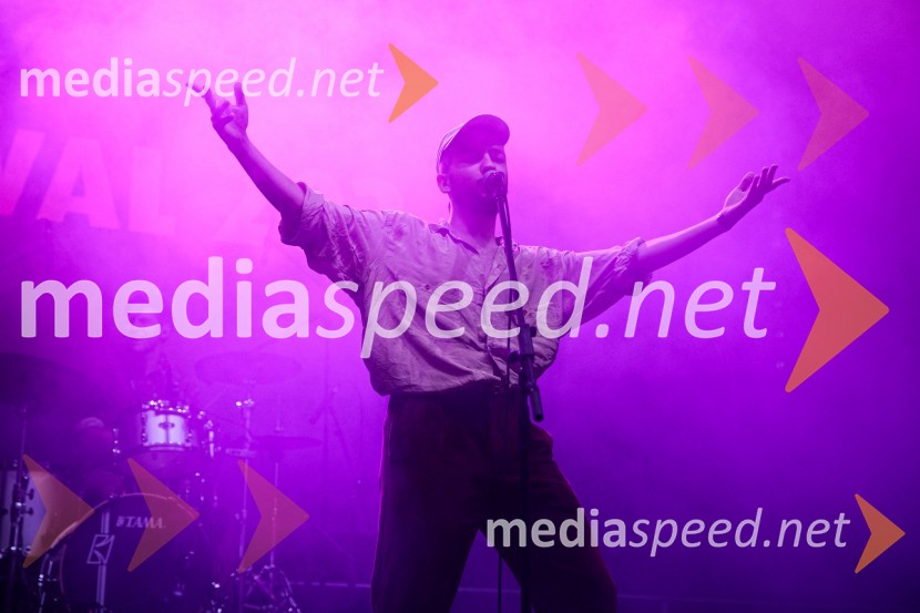  Boris Kokalj, pevec, skupina KokosySlovenci na krilih polne dvorane Stožice  ekspresno odpravili Nemce in se uvrstili v osmino finala