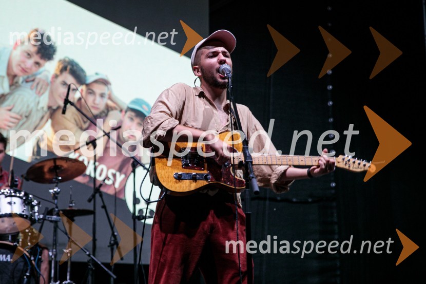  Boris Kokalj, pevec, skupina KokosySlovenci na krilih polne dvorane Stožice  ekspresno odpravili Nemce in se uvrstili v osmino finala