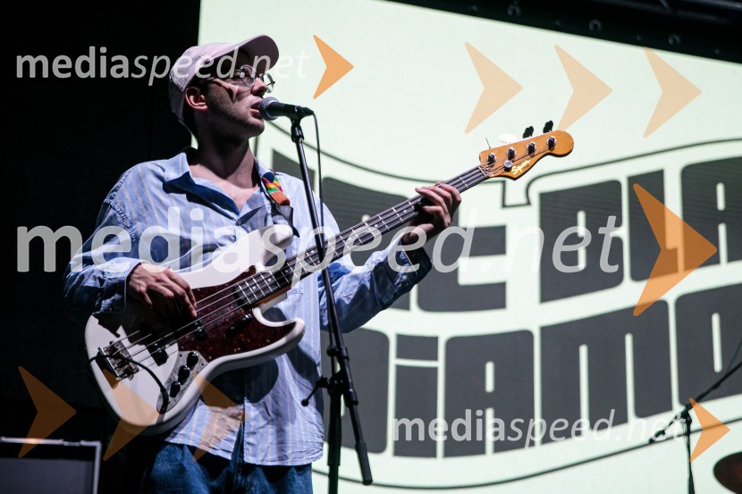  Martin Drobnič, skupina KokosySlovenci na krilih polne dvorane Stožice  ekspresno odpravili Nemce in se uvrstili v osmino finala