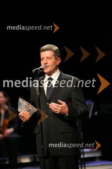 Drago Cotar, predsednik uprave Zavarovalnice Maribor in Naj Direktor po mnenju Mariborčanov
 
Naj Mariborčan 2008