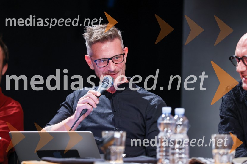  Tibor Mihelič Syed, direktor, Slovensko mladinsko gledališčeDrugačna sezona, predstavitev sezone 2022/23, Slovensko mladinsko gledališče Ljubljana