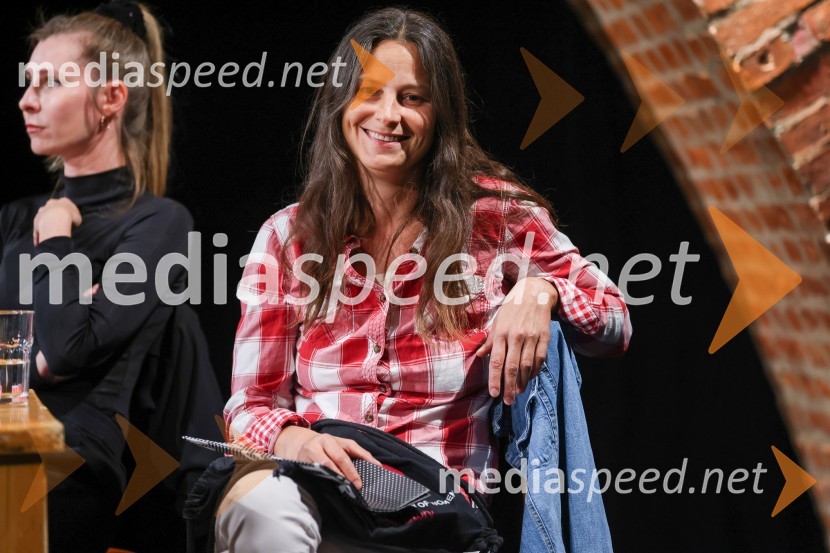  Simona Semenič, dramatičarkaDrugačna sezona, predstavitev sezone 2022/23, Slovensko mladinsko gledališče Ljubljana