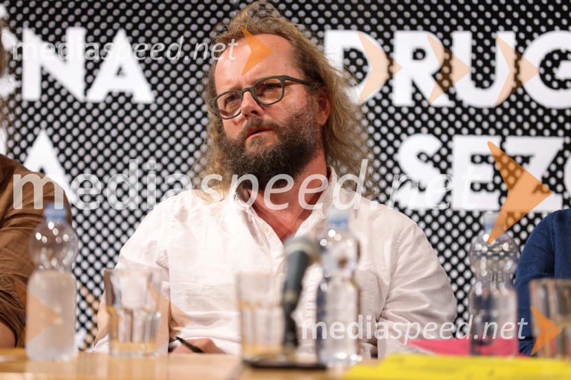  Sebastijan  Horvat, režiserDrugačna sezona, predstavitev sezone 2022/23, Slovensko mladinsko gledališče Ljubljana