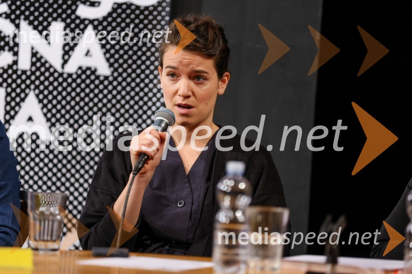  Tjaša Črnigoj, režiserkaDrugačna sezona, predstavitev sezone 2022/23, Slovensko mladinsko gledališče Ljubljana