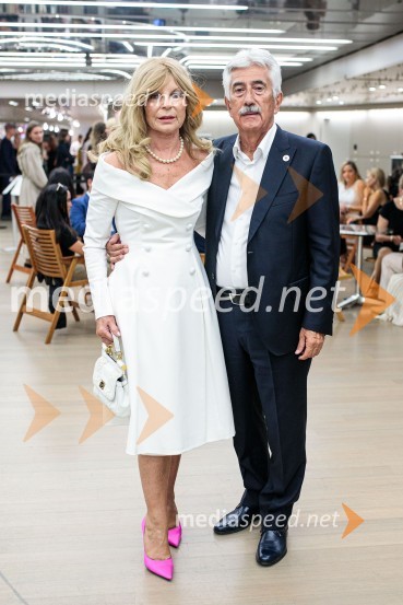  Darja Kuhar Kotnik, soustanoviteljica in podpredsednica Društva za zdravje naroda;  Rajko Kotnik, bivši višji državni odvetnik, predsednik Lions kluba Ljubljana RožnikNoche española, koncert Plácida Dominga, Festival Ljubljana 2022