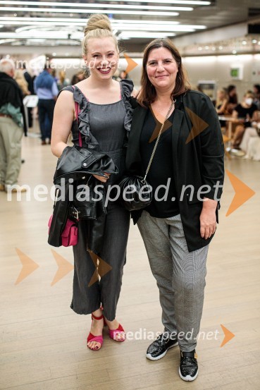  Zala Smolnikar, pevka;  Teja Pelko, novinarka, Svet24Noche española, koncert Plácida Dominga, Festival Ljubljana 2022