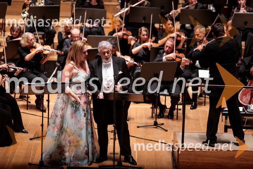  María José Siri, sopran;  Plácido Domingo, tenorist;  Jordi Bernácer, dirigentNoche española, koncert Plácida Dominga, Festival Ljubljana 2022