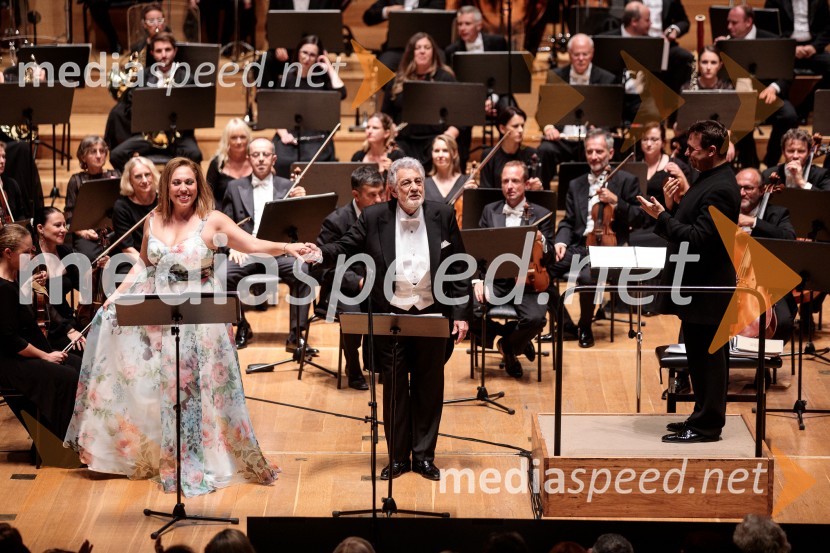  María José Siri, sopran;  Plácido Domingo, tenorist;  Jordi Bernácer, dirigentNoche española, koncert Plácida Dominga, Festival Ljubljana 2022
