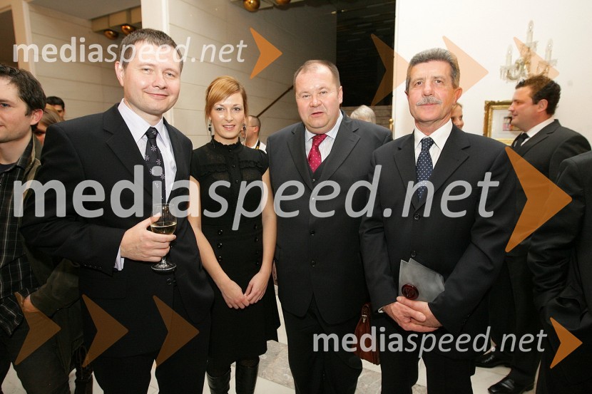 Igor Marinič, namestnik direktorja Pošte Slovenije, Barbara Herjavec, novinarka revije Kapital, Aleš Hauc, generalni direktor Pošte Slovenije, Naj Direktor po izboru novinarjev in Drago Cotar, predsednik uprave Zavarovalnice Maribor, Naj Direktor po izboru MariborčanovNaj Mariborčan 2008