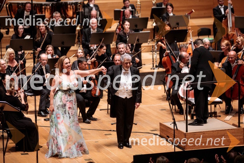  María José Siri, sopran;  Plácido Domingo, tenorist;  Jordi Bernácer, dirigentNoche española, koncert Plácida Dominga, Festival Ljubljana 2022