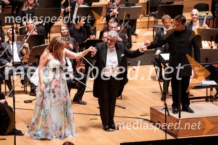  María José Siri, sopran;  Plácido Domingo, tenorist;  Jordi Bernácer, dirigentNoche española, koncert Plácida Dominga, Festival Ljubljana 2022