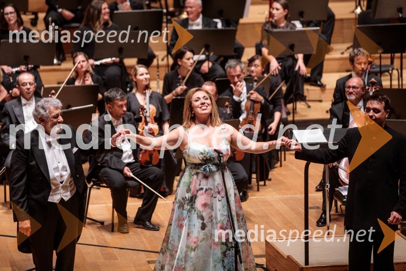  Plácido Domingo, tenorist;  María José Siri, sopran;  Jordi Bernácer, dirigentNoche española, koncert Plácida Dominga, Festival Ljubljana 2022