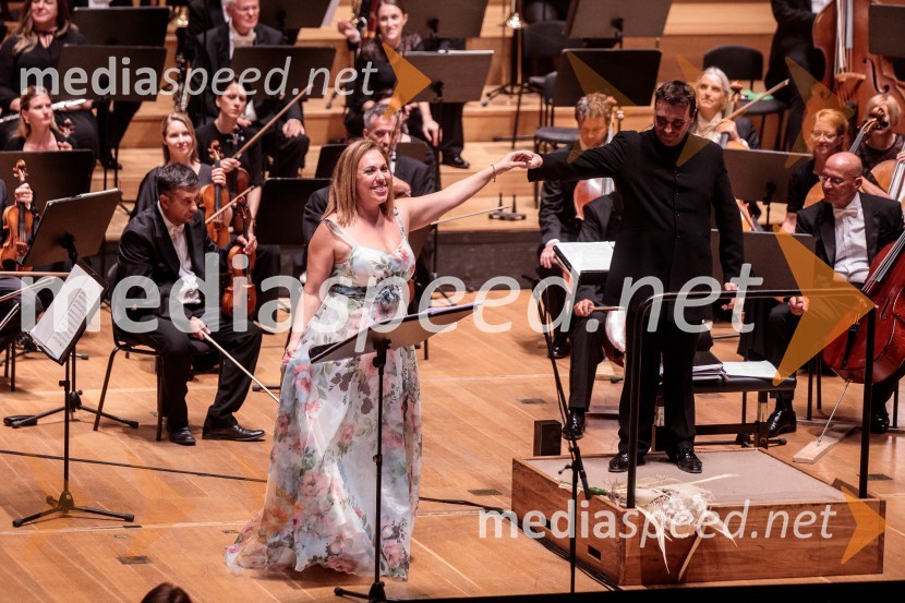  María José Siri, sopran;  Jordi Bernácer, dirigentNoche española, koncert Plácida Dominga, Festival Ljubljana 2022