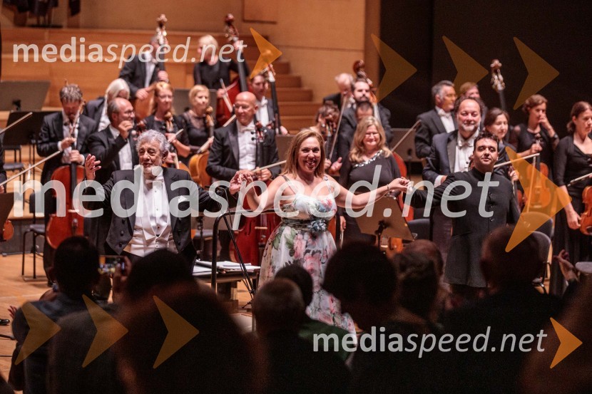  Plácido Domingo, tenorist;  María José Siri, sopran;  Jordi Bernácer, dirigentNoche española, koncert Plácida Dominga, Festival Ljubljana 2022