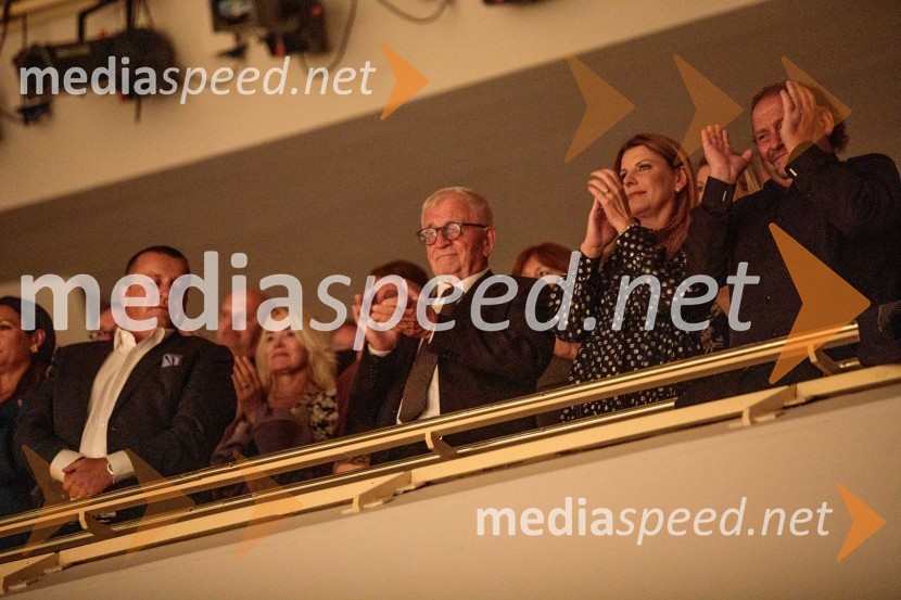  Joc Pečečnik, poslovnež; dr. Peter  Čeferin, pravnik, pisatelj;  Janja Lamberger;  Darko  Brlek, direktor in umetniški vodja, Festival LjubljanaNoche española, koncert Plácida Dominga, Festival Ljubljana 2022