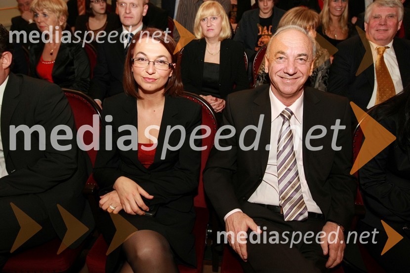 Mirjana Koren, direktorica Pokrajinskega muzeja Maribor in Janez Ujčič, generalni direktor RTS in mestni svetnik MOMNaj Mariborčan 2008