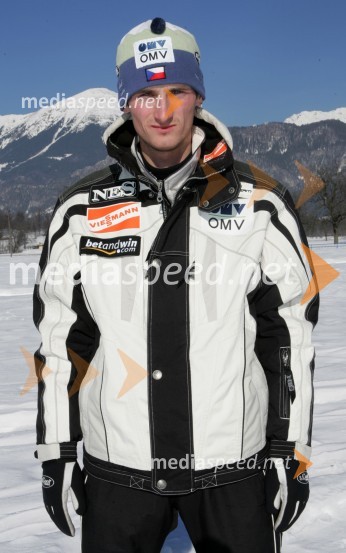 Jakub Janda, češki smučarski skakalecJakub Janda, smučarski skakalec na treningu v Lescah