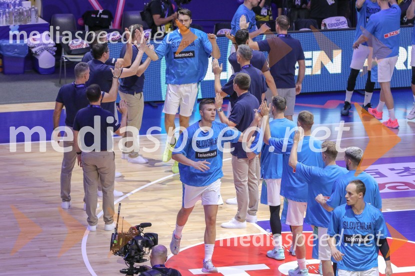  Edo Murić, košarkarSlovenci za uvod v evropsko prvenstvo slavili proti močni Litvi