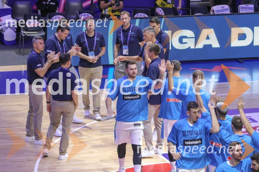  Luka  Dončić, košarkarSlovenci za uvod v evropsko prvenstvo slavili proti močni Litvi