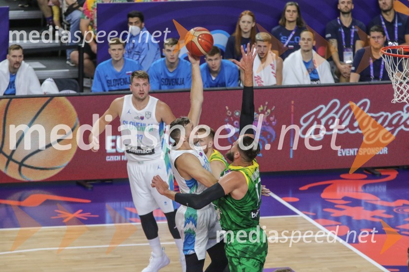  Luka  Dončić, košarkar;  Goran Dragić, košarkar;  ... Slovenci za uvod v evropsko prvenstvo slavili proti močni Litvi
