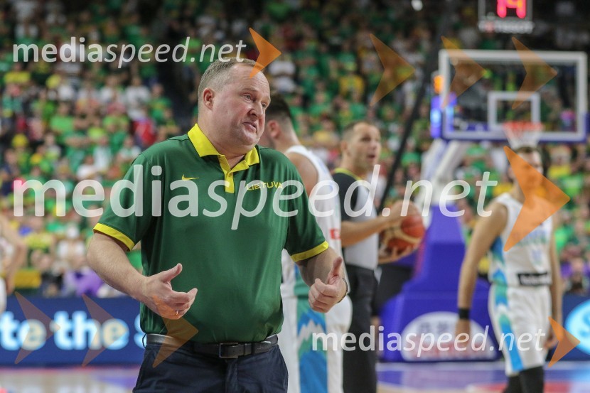 Slovenci za uvod v evropsko prvenstvo slavili proti močni Litvi