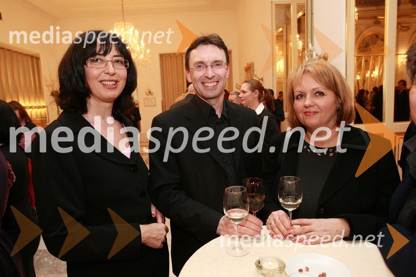 Darja Slivnjak, pomočnica predsednice uprave Terme Maribor d.d., Vlado Vedlin, direktor mariborskega Europarka in Alenka Iskra, direktorica Terme Maribor d.d. 
 
Naj Mariborčan 2008