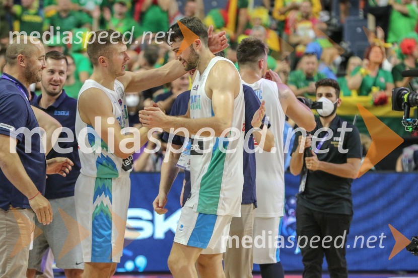  Edo Murić, košarkar;  Mike Tobey, košarkarSlovenci za uvod v evropsko prvenstvo slavili proti močni Litvi