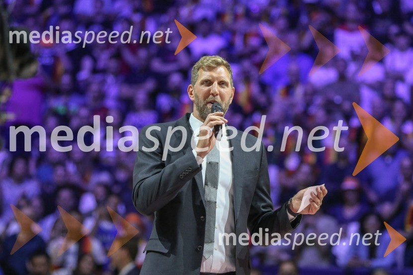  Dirk Nowitzki, nekdanji košarkašSlovenci za uvod v evropsko prvenstvo slavili proti močni Litvi