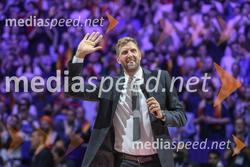  Dirk Nowitzki, nekdanji košarkašSlovenci za uvod v evropsko prvenstvo slavili proti močni Litvi