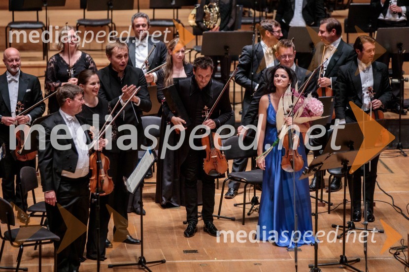  Vasiily Petrenko, dirigent;  Maxim Rysanov, violist;  Lana Trotovšek, violinistkaLondonski kraljevi filharmonični orkester, Festival Ljubljana 2022
