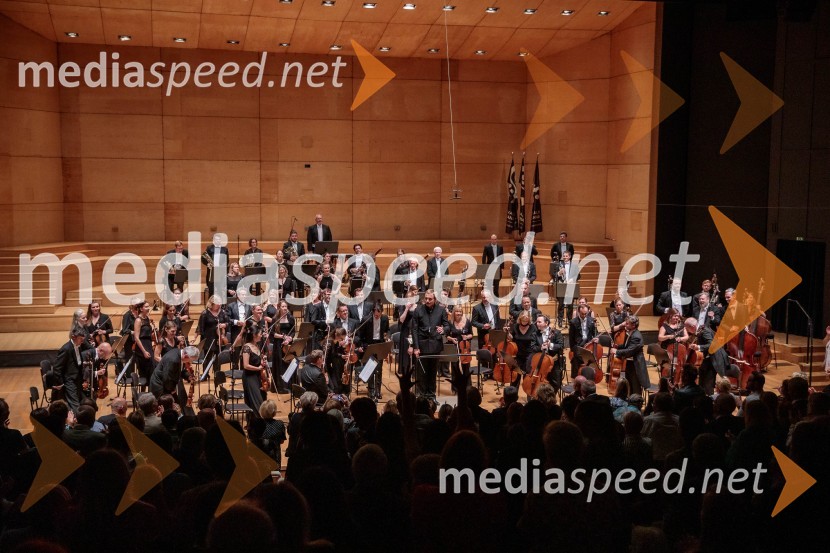  Vasiily Petrenko, dirigentLondonski kraljevi filharmonični orkester, Festival Ljubljana 2022