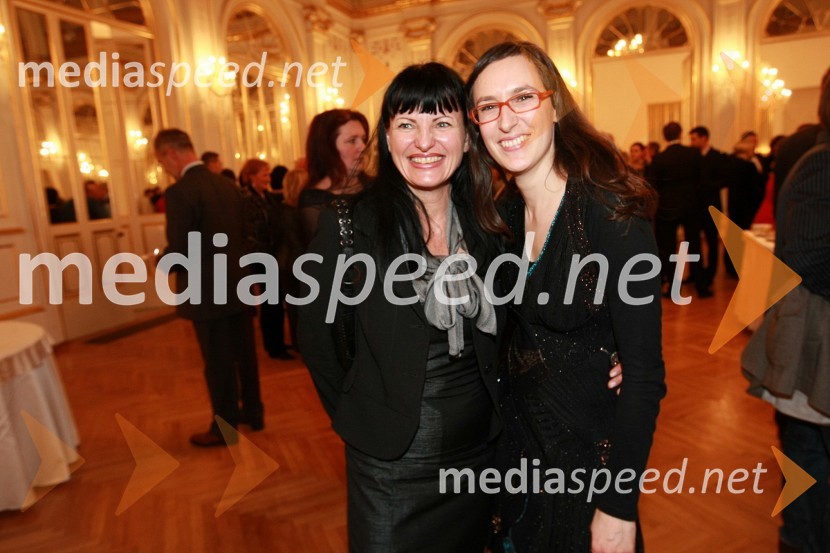 Mag. Helena Cvikl, direktorica Višje strokovne šole za gostinstvo in turizem v Mariboru in Tina Princ, urednica kulturnega uredništva RTSNaj Mariborčan 2008