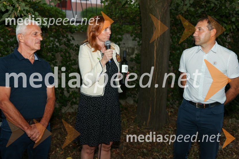  Ivan Koncut, podžupan v funkciji župana Občine Lendava;  ... ;  ... Večer vin iz Lendavskih goric in izbor županovega vina