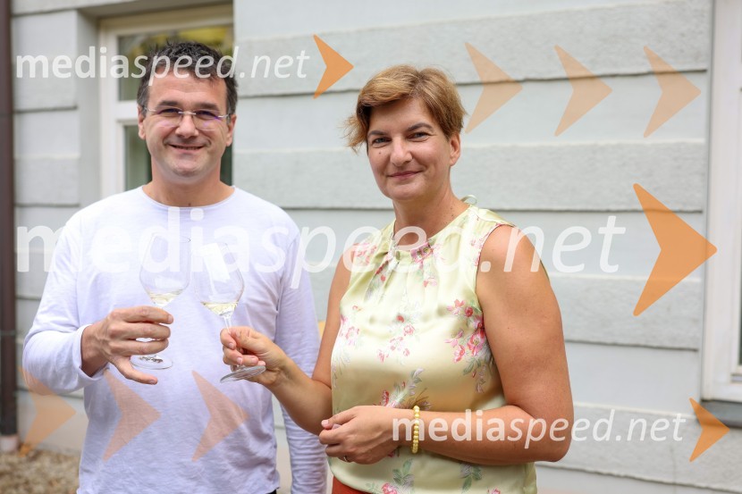  ... ;  Martina  Bukovec, direktorica, Zavod za turizem in razvoj LendavaVečer vin iz Lendavskih goric in izbor županovega vina