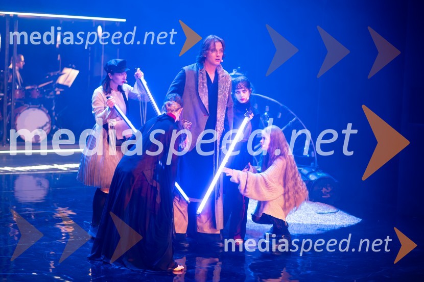  Filip Samobor, igralecBoljši svet, mjuzikal