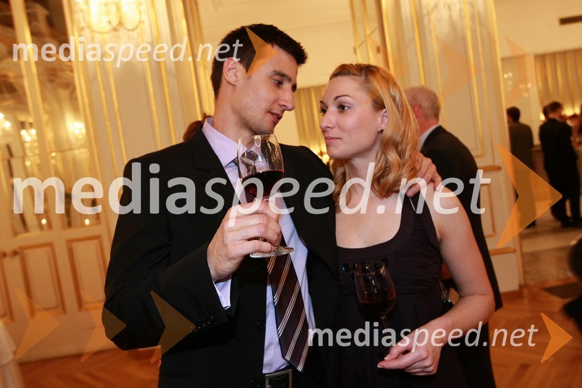 Miha Kranjc, novinar televizije RTS in Špela Štamol, novinarka revije MariborčanNaj Mariborčan 2008