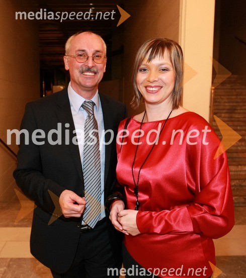 Srečko Pirtovšek, odgovorni urednik revij Založbe Kapital in Mojca Lubanjšek Pehant, urednica revije MariborčanNaj Mariborčan 2008