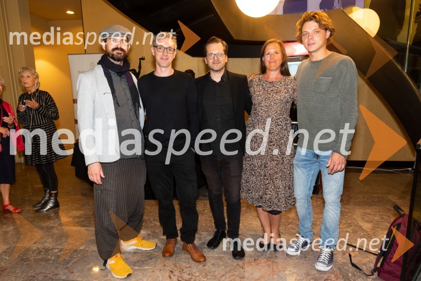 Boljši svet, mjuzikal