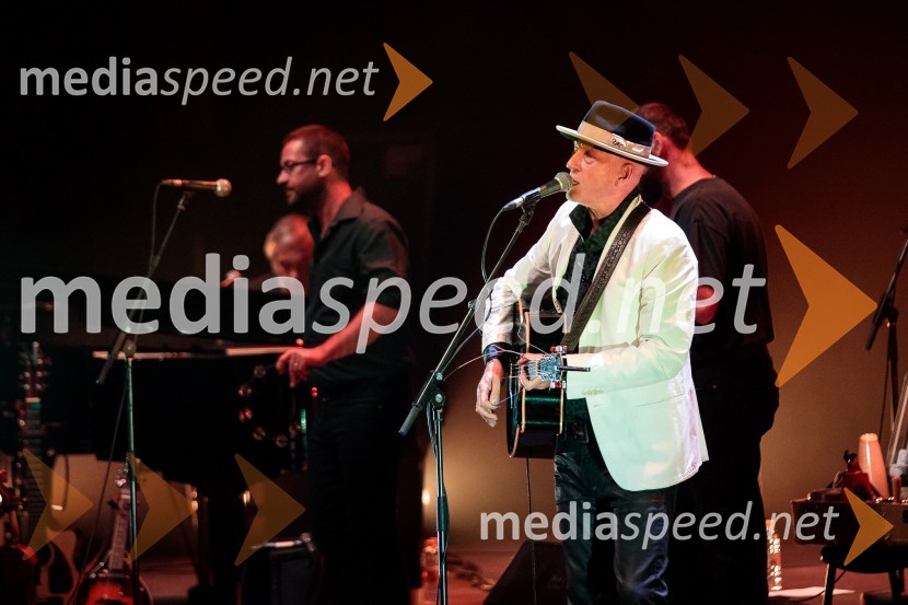  Vlado Kreslin, glasbenikVlado Kreslin z gosti na Festivalu Ljubljana 2022