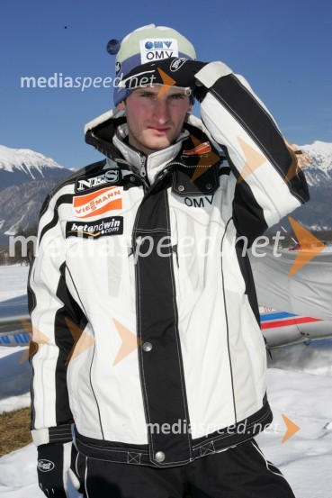 Jakub Janda, češki smučarski skakalecJakub Janda, smučarski skakalec na treningu v Lescah