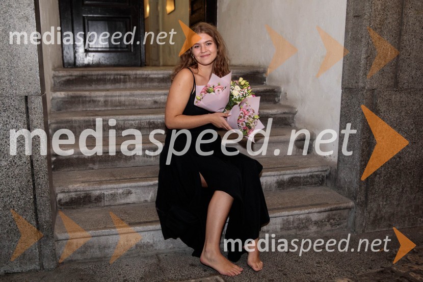  Nina Gvardjančič, pevkaVlado Kreslin z gosti na Festivalu Ljubljana 2022