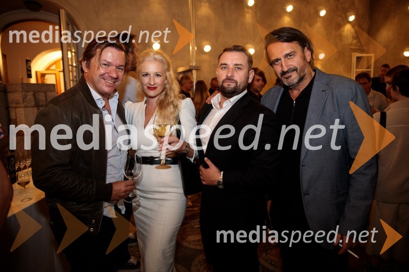  Luka Prebil, predsednik nadzornega sveta Thermana d.d;  Nina Prebil, Adventura Investments;  Matej Pavlič, MS Invest d.o.o.;  Leon KrpičVlado Kreslin z gosti na Festivalu Ljubljana 2022