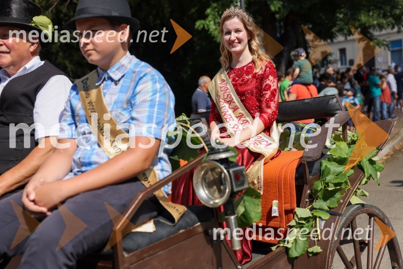  Anja Kelc, vinska kraljica občine Starše43. Lendavska trgatev, Festival Vinarium 2022
