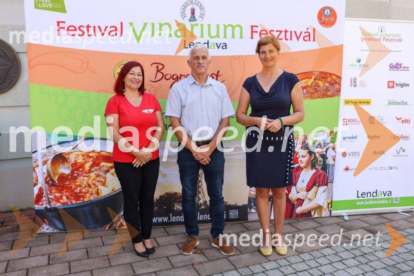  Elvira Vaupotič Göncz, predsednica, Zveze kulturnih društev Lendava;  Ivan Koncut, podžupan v funkciji župana Občine Lendava;  Martina  Bukovec, direktorica, Zavod za turizem in razvoj Lendava43. Lendavska trgatev, Festival Vinarium 2022