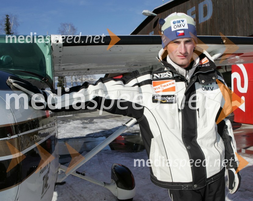 Jakub Janda, češki smučarski skakalecJakub Janda, smučarski skakalec na treningu v Lescah