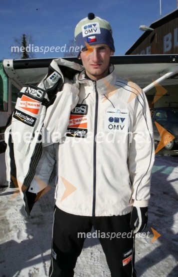 Jakub Janda, češki smučarski skakalecJakub Janda, smučarski skakalec na treningu v Lescah