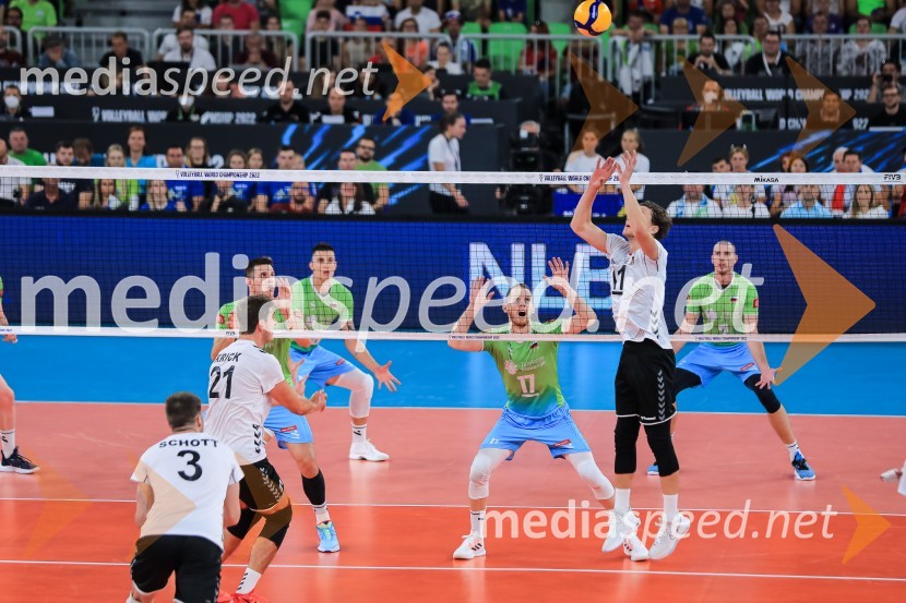 Slovenci v četrtfinalu svetovnega prvenstva v odbojki 2022