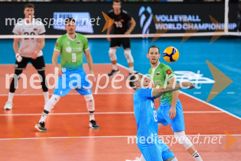  Jani Kovačič, odbojkar;  Tine  Urnaut, kapetan slovenske odbojkarske reprezentanceSlovenci v četrtfinalu svetovnega prvenstva v odbojki 2022