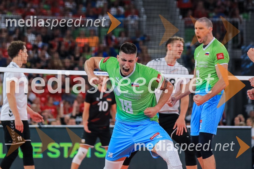  Klemen Čebulj, odbojkar;  Alen  Pajenk  , odbojkarSlovenci v četrtfinalu svetovnega prvenstva v odbojki 2022