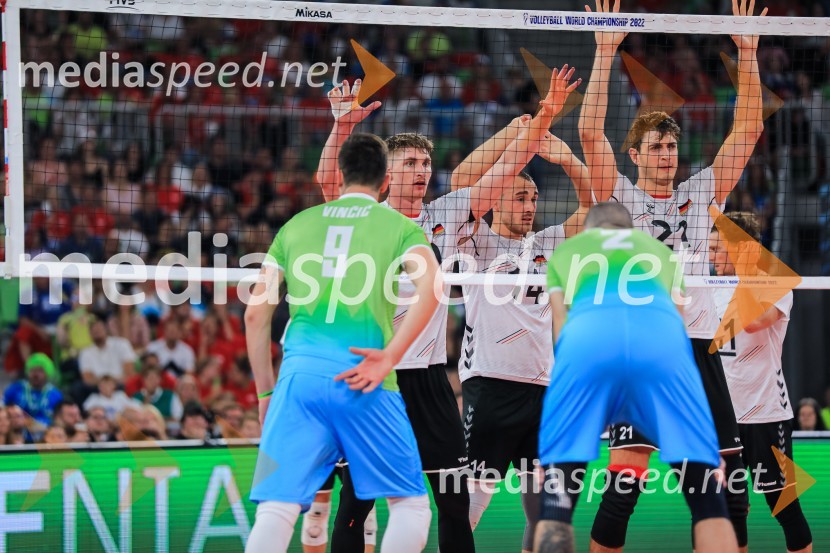  Dejan  Vinčić, odbojkar;  ... ;  ... ;  Alen  Pajenk  , odbojkar;  ... Slovenci v četrtfinalu svetovnega prvenstva v odbojki 2022